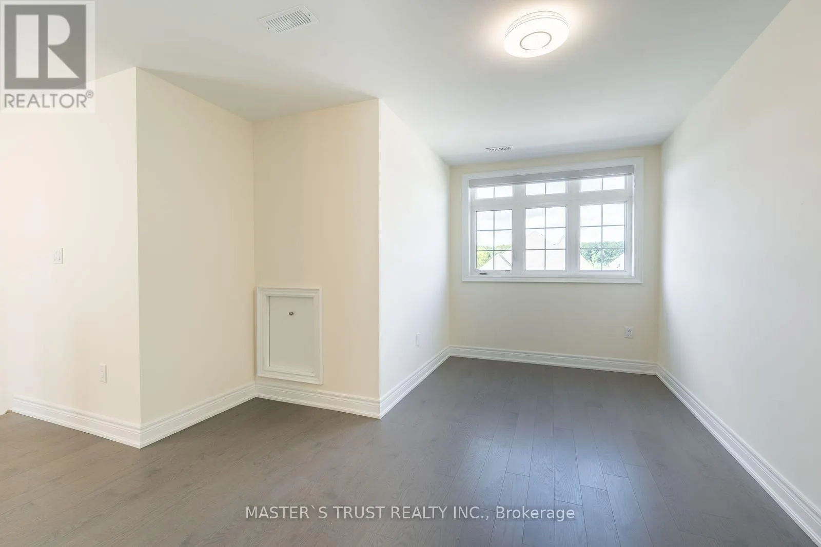 7 FAUCHARD STREET