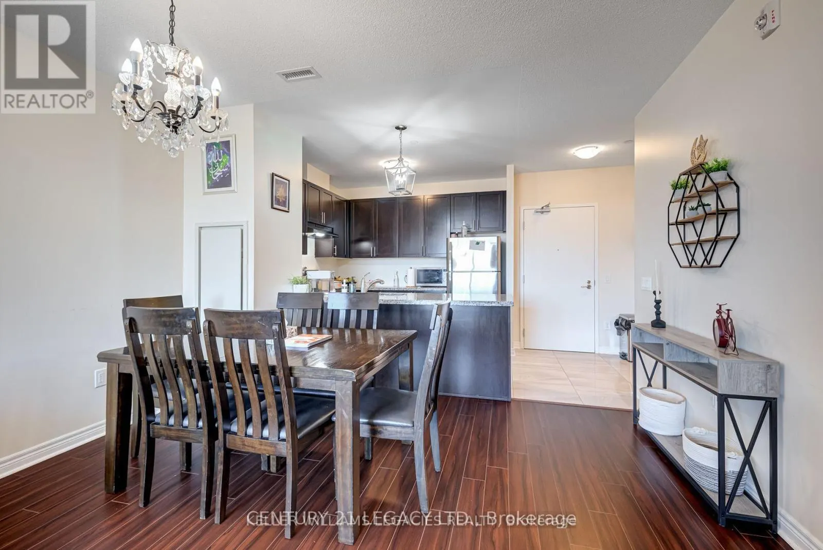 518 - 7325 MARKHAM ROAD