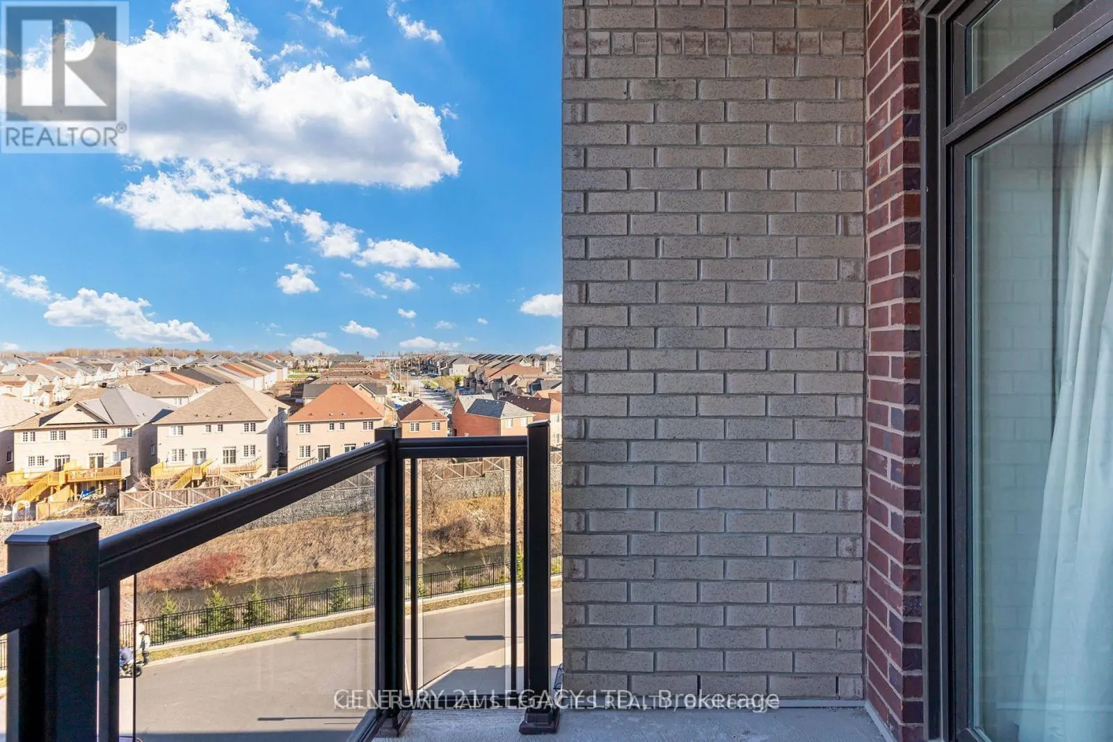 518 - 7325 MARKHAM ROAD