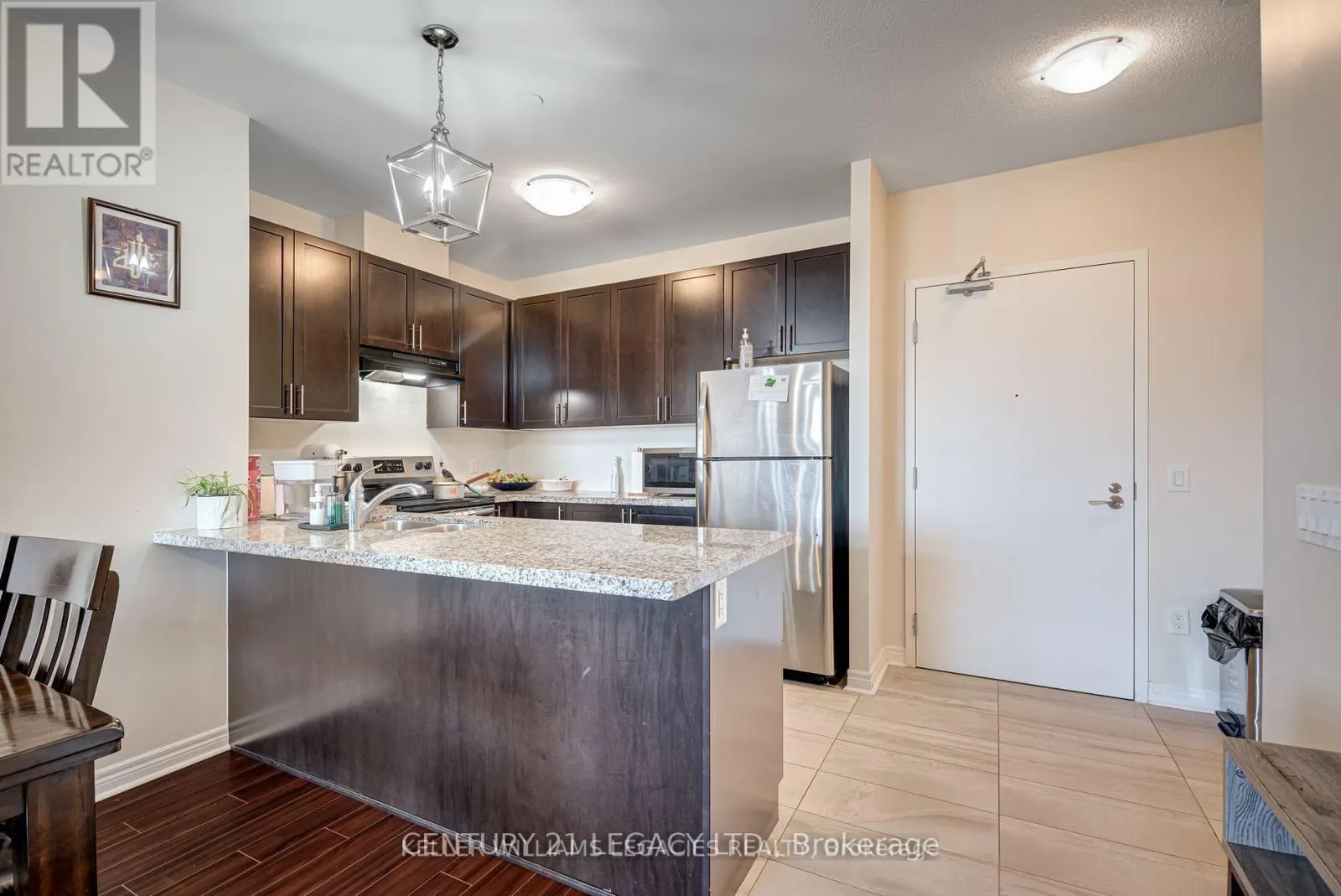 518 - 7325 MARKHAM ROAD
