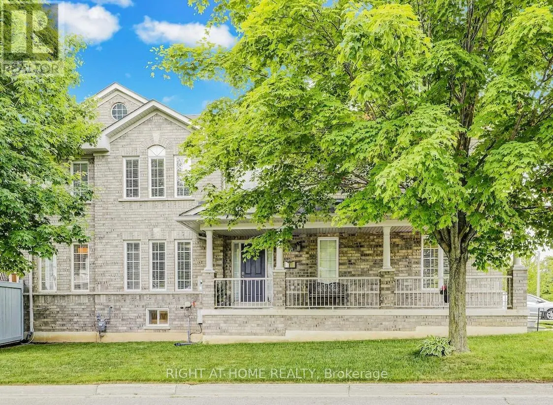 108 KING WILLIAM CRESCENT