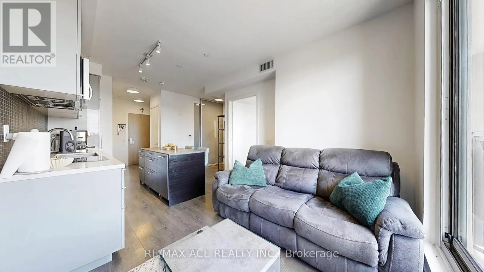 509 - 1 GRANDVIEW AVENUE