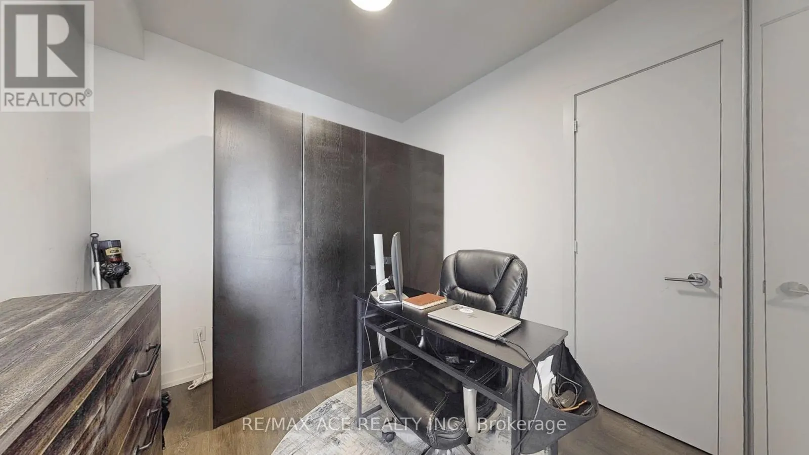 509 - 1 GRANDVIEW AVENUE