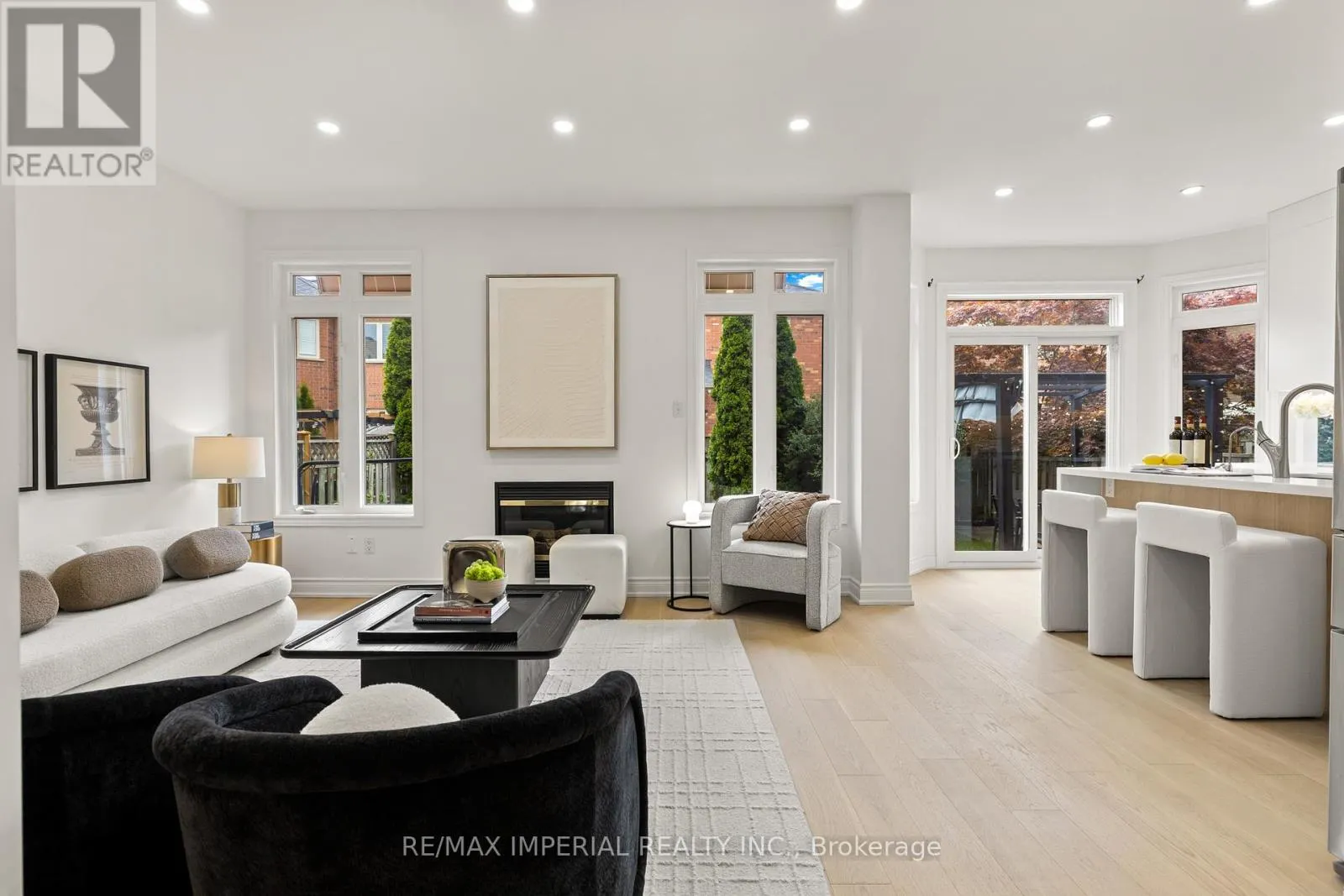 59 AMPARO DRIVE