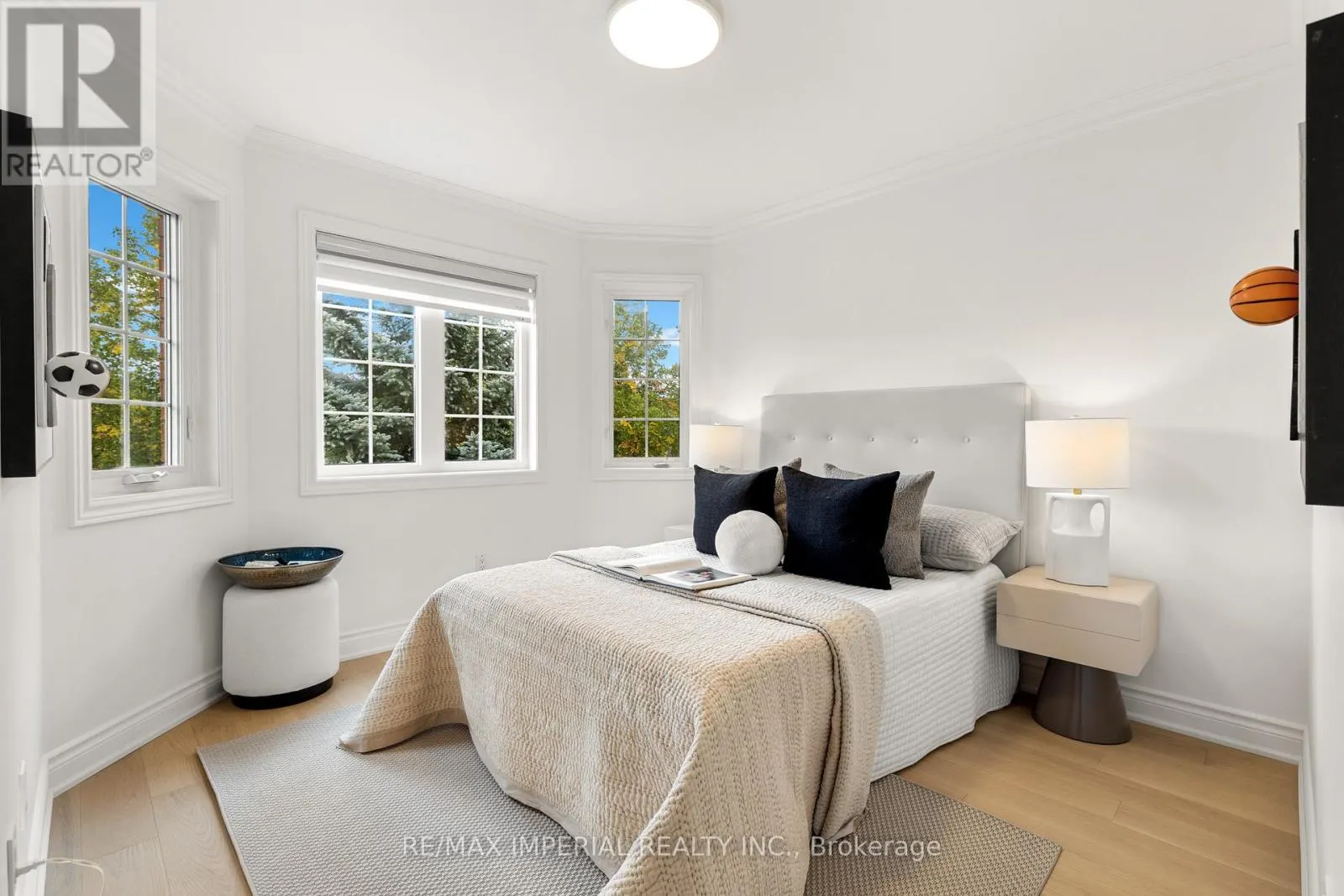 59 AMPARO DRIVE