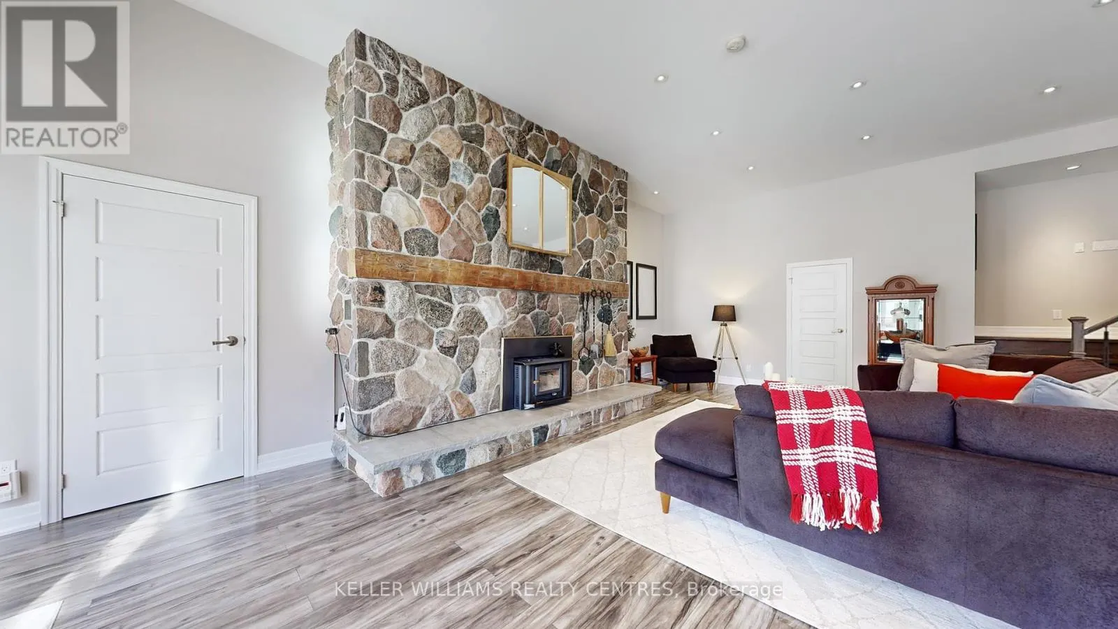 5024 LLOYDTOWN-AURORA ROAD