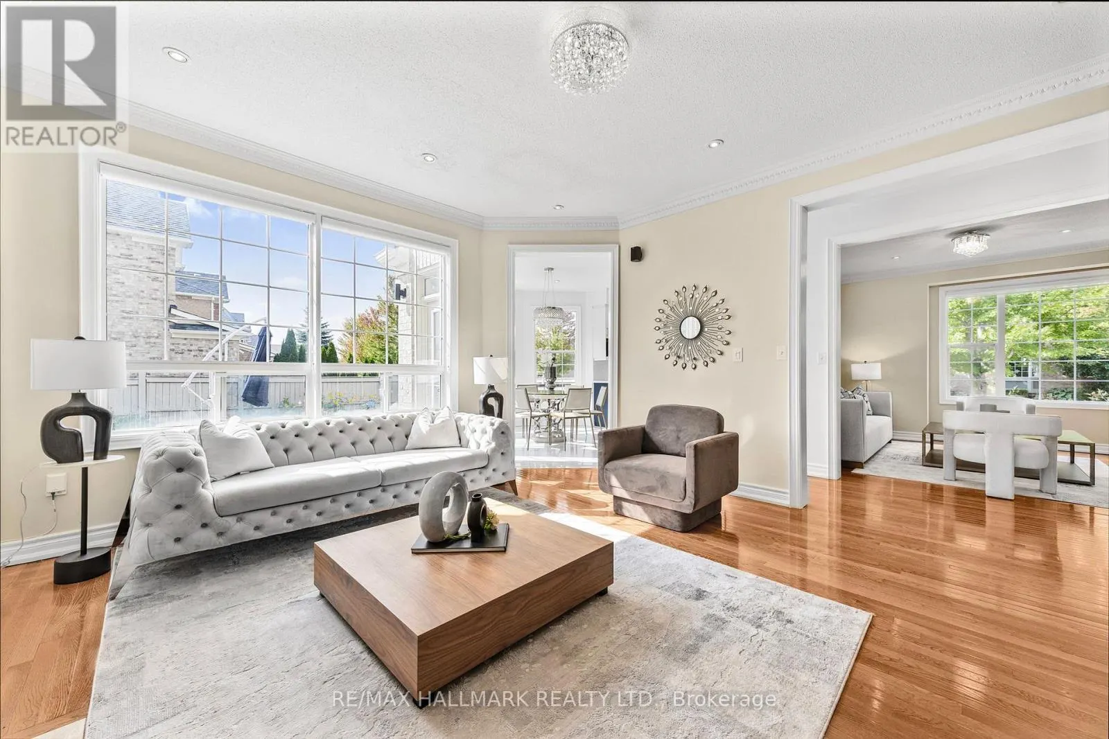 7 DELPHINIUM AVENUE