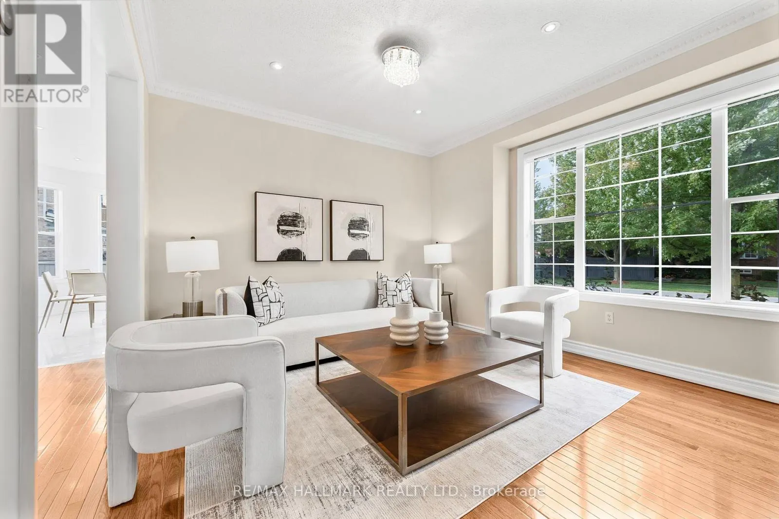 7 DELPHINIUM AVENUE