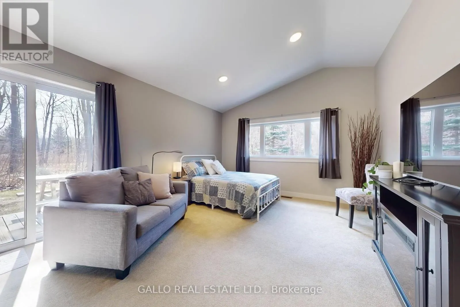 15380 MCCOWAN ROAD