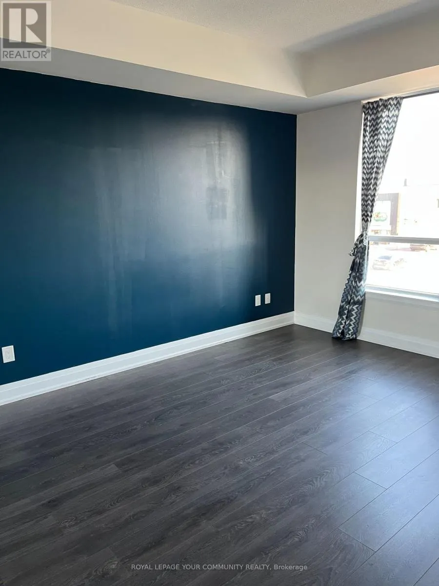 220 - 25 BAKER HILL BOULEVARD