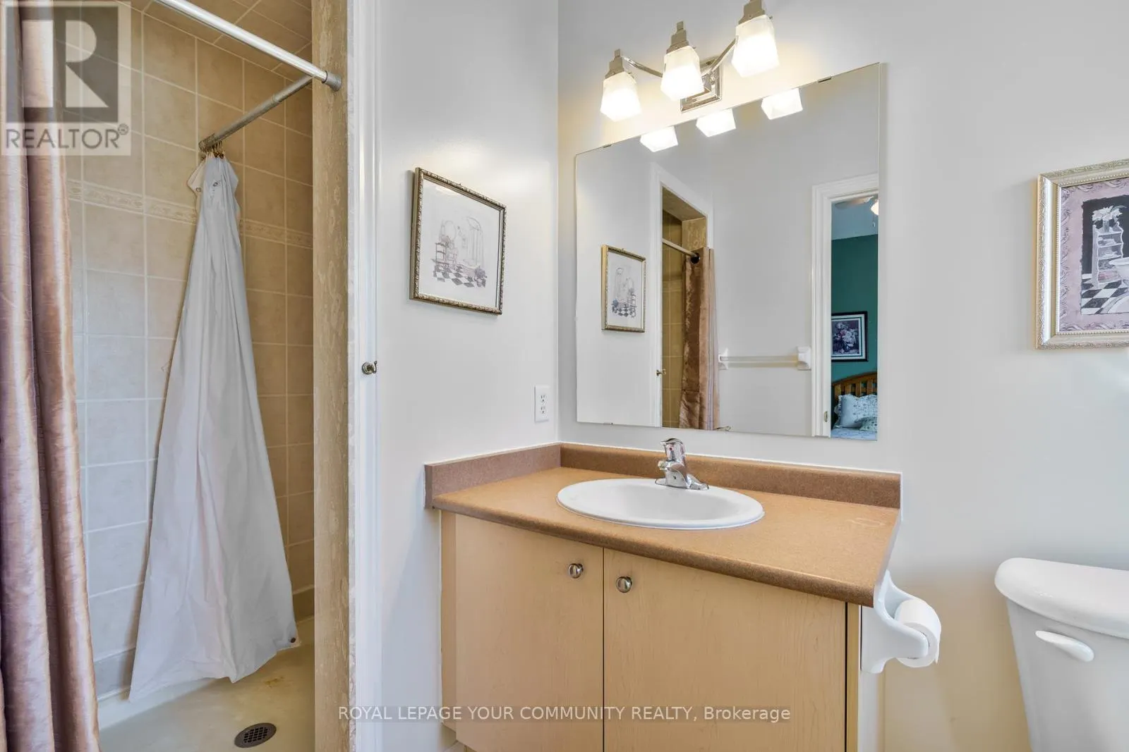 18 GLENDOWER CRESCENT