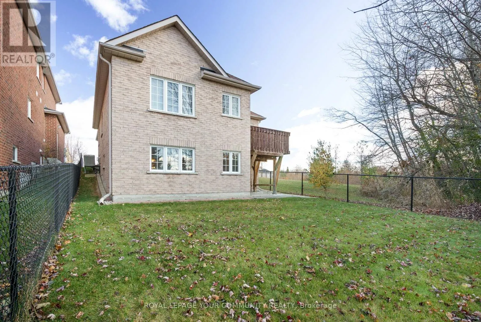 18 GLENDOWER CRESCENT