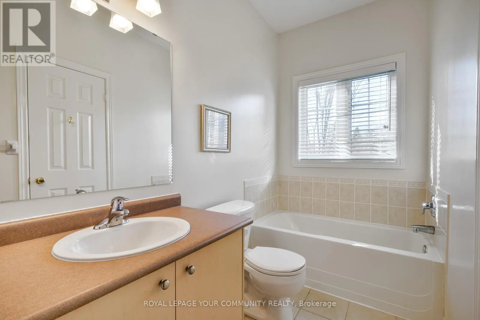 18 GLENDOWER CRESCENT