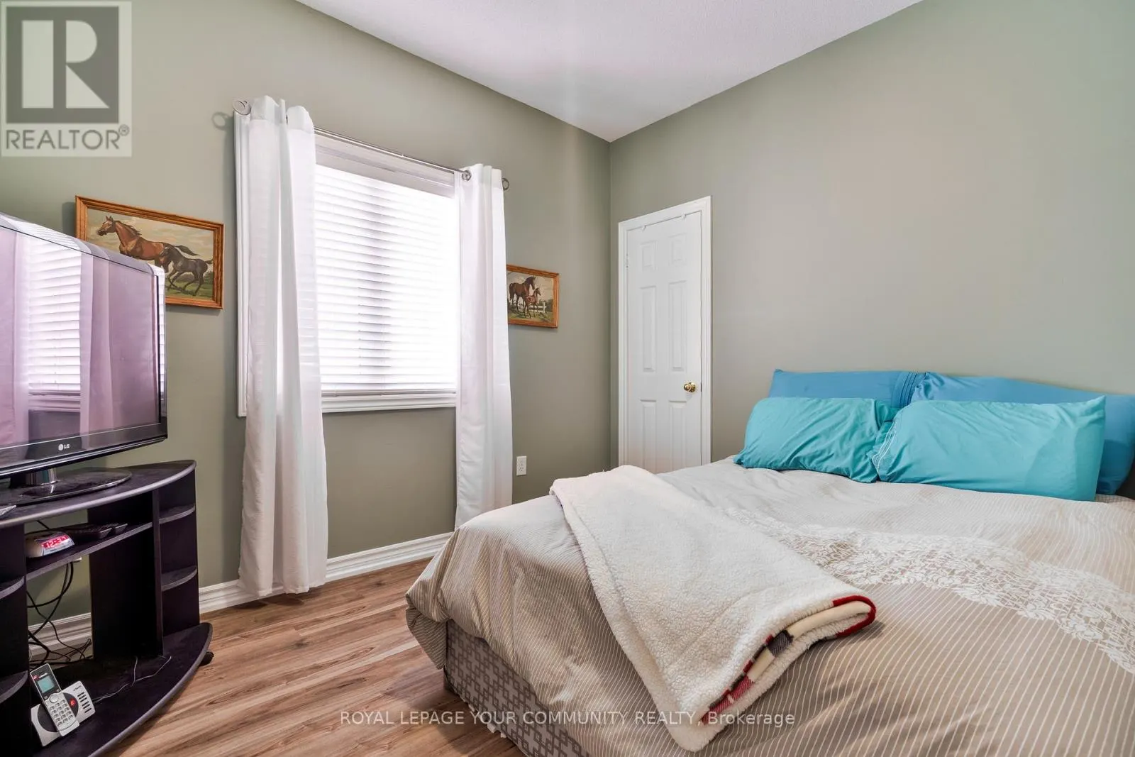 18 GLENDOWER CRESCENT
