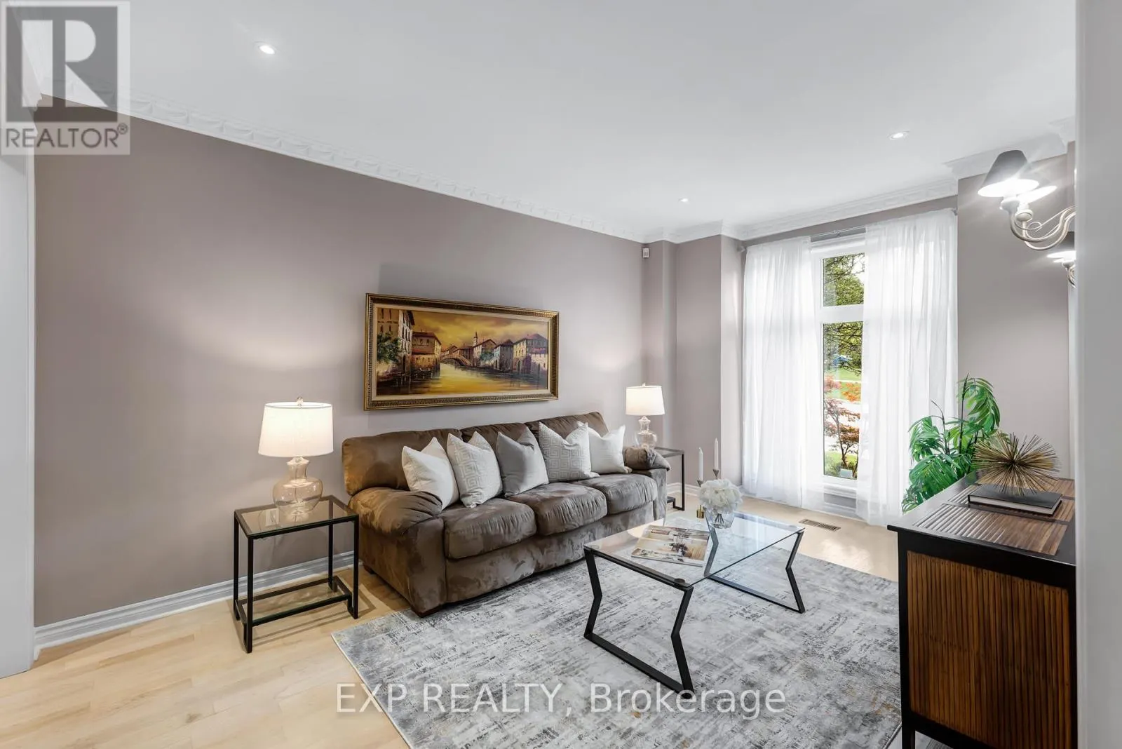 444 HIGHCLIFFE DRIVE