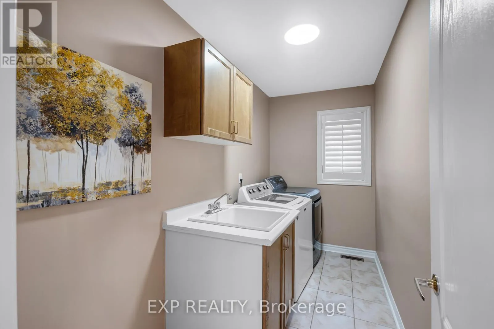444 HIGHCLIFFE DRIVE