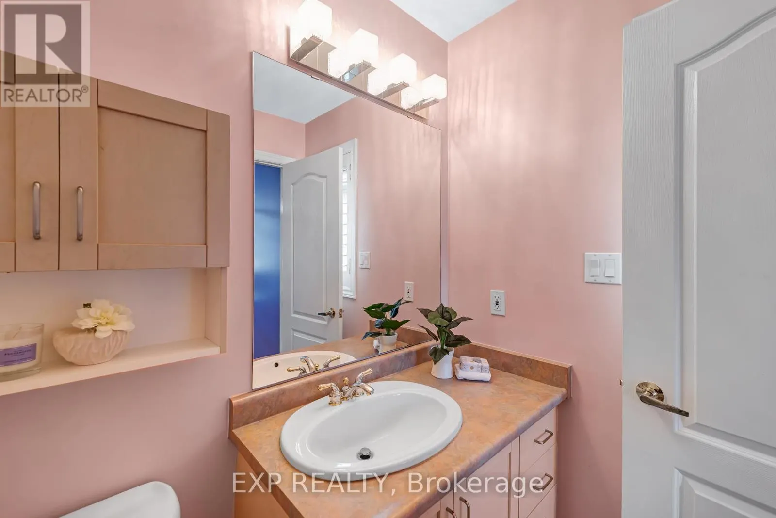 444 HIGHCLIFFE DRIVE
