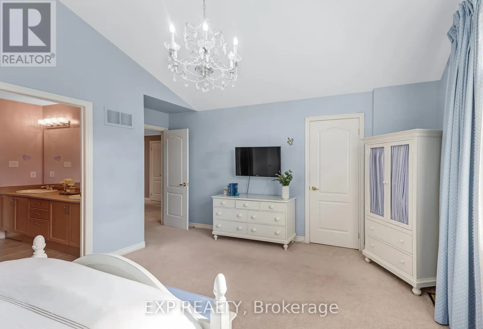 444 HIGHCLIFFE DRIVE