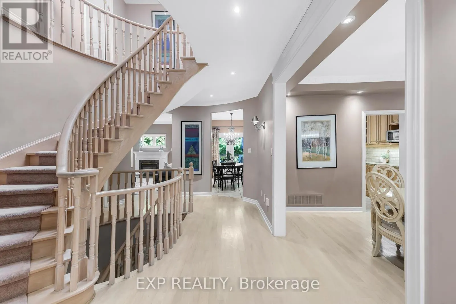 444 HIGHCLIFFE DRIVE