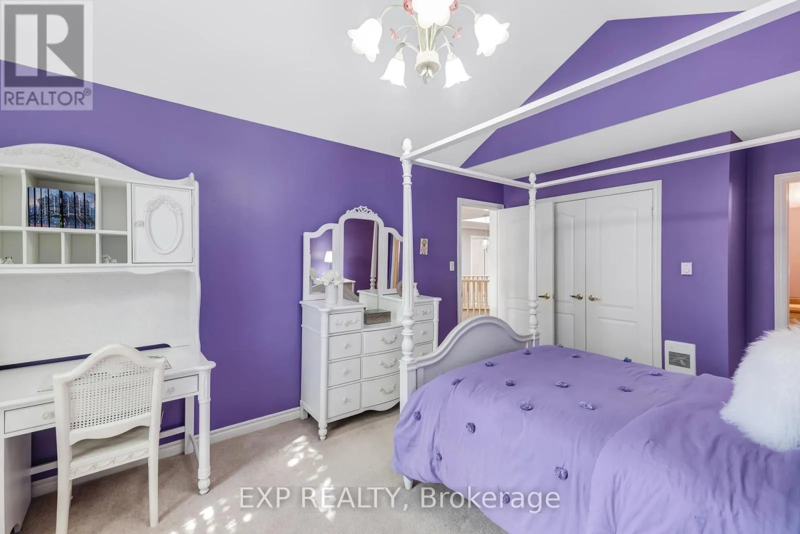 444 HIGHCLIFFE DRIVE