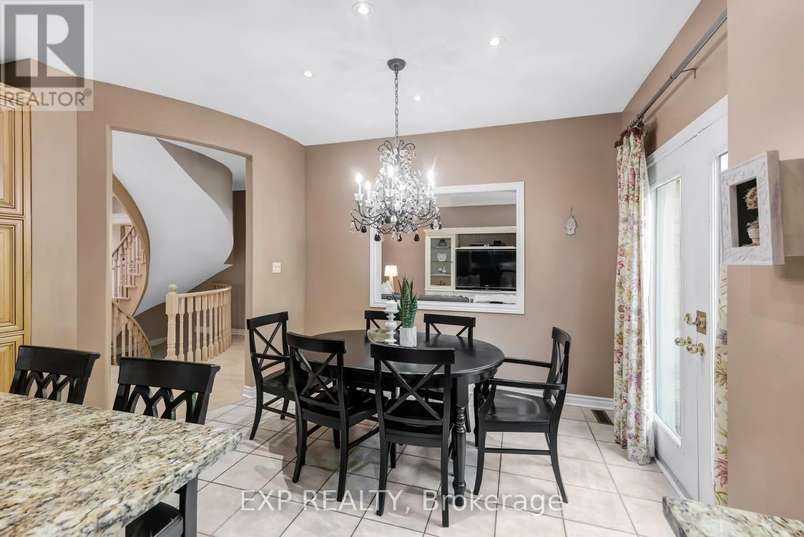 444 HIGHCLIFFE DRIVE