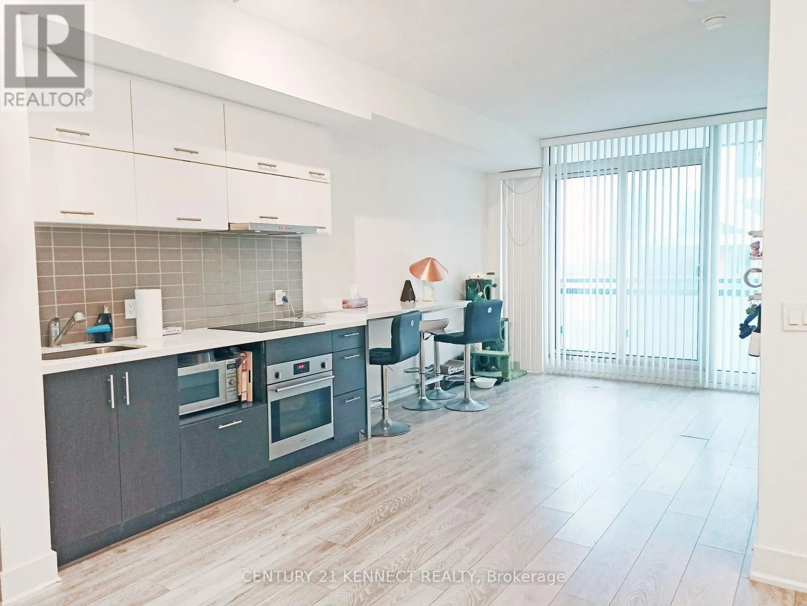 1213 - 8081 BIRCHMOUNT ROAD