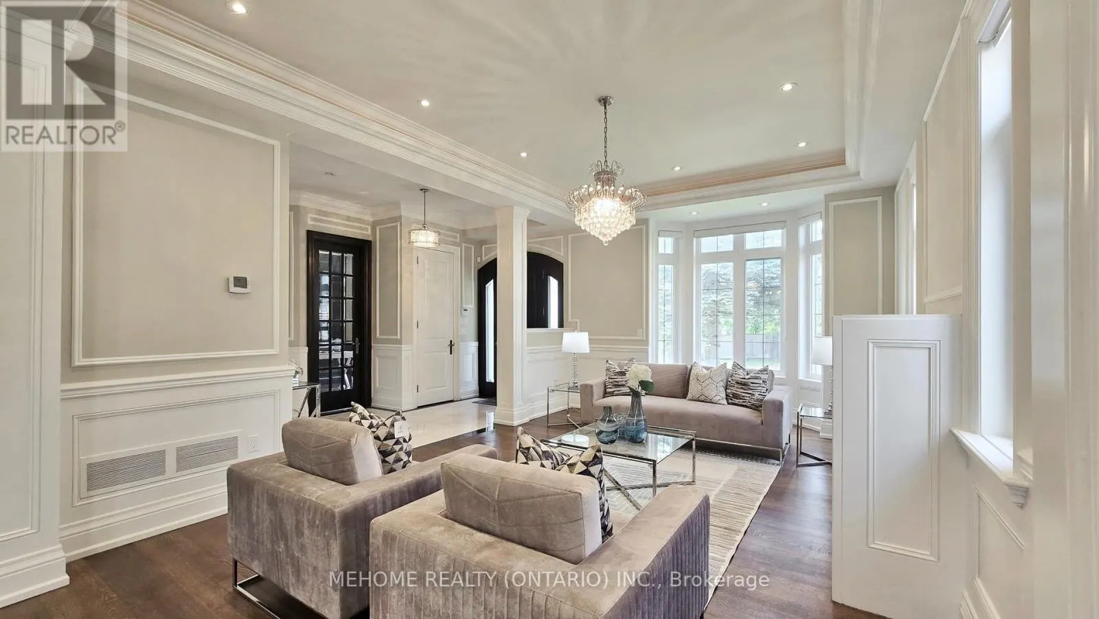 19 PARKER AVENUE