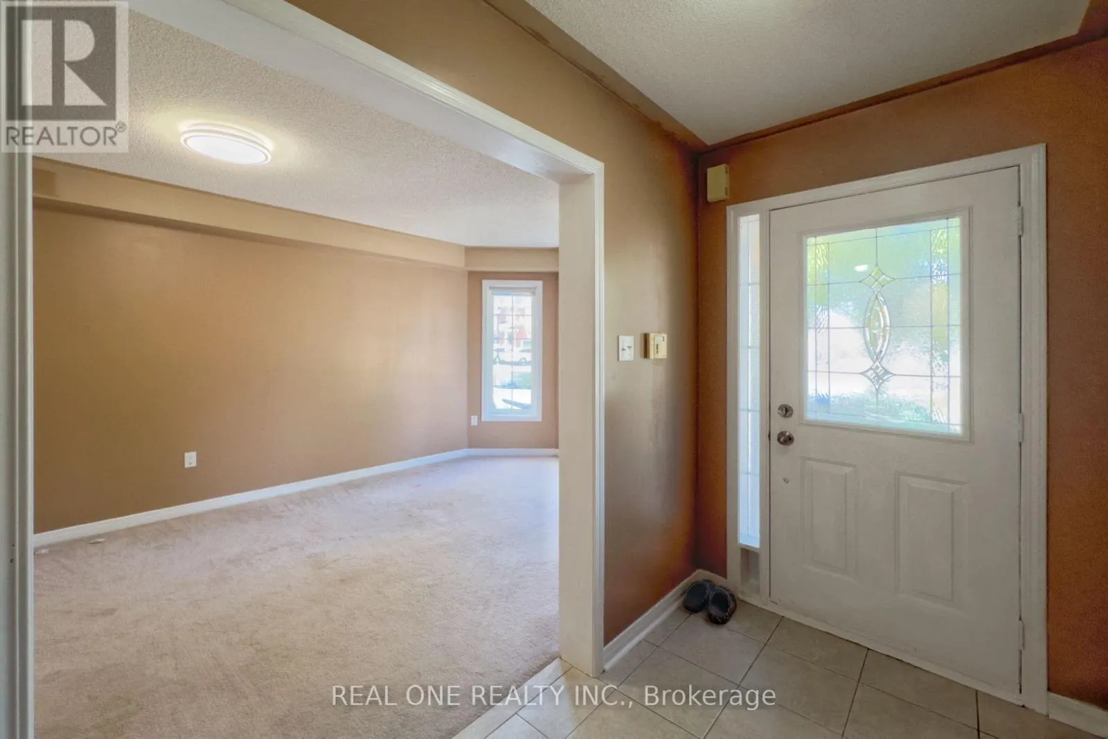 191 FLAGSTONE WAY