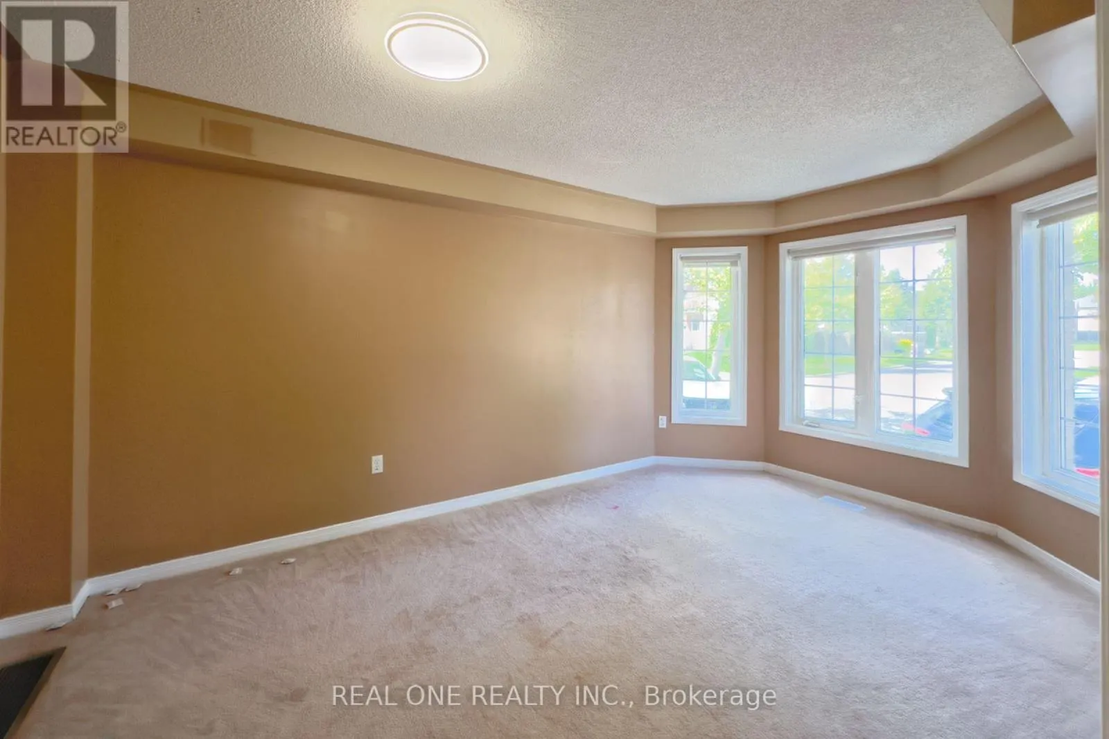 191 FLAGSTONE WAY