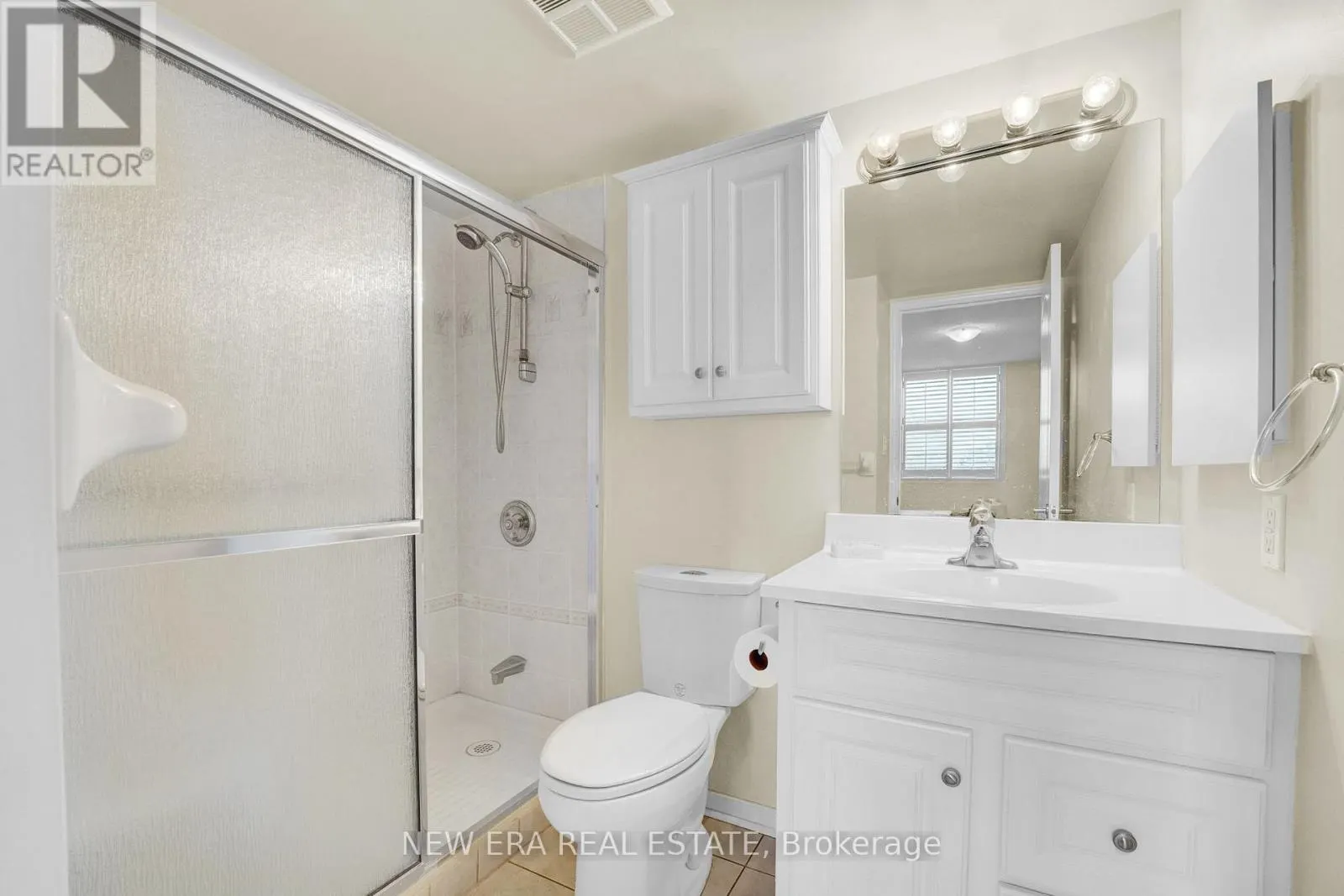 522 - 7373 MARTIN GROVE ROAD