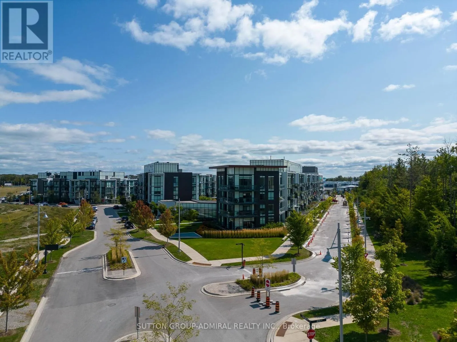 431 - 415 SEA RAY AVENUE