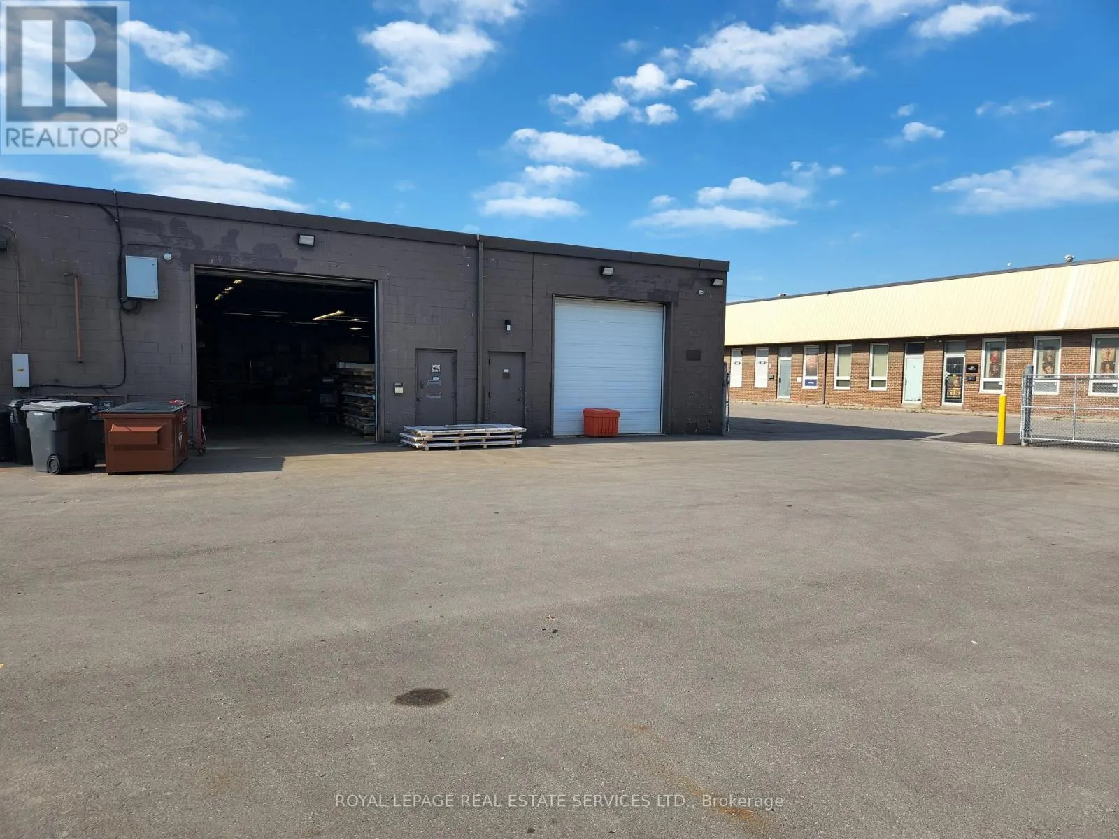 UNIT 5-6 - 566 RIVERMEDE ROAD