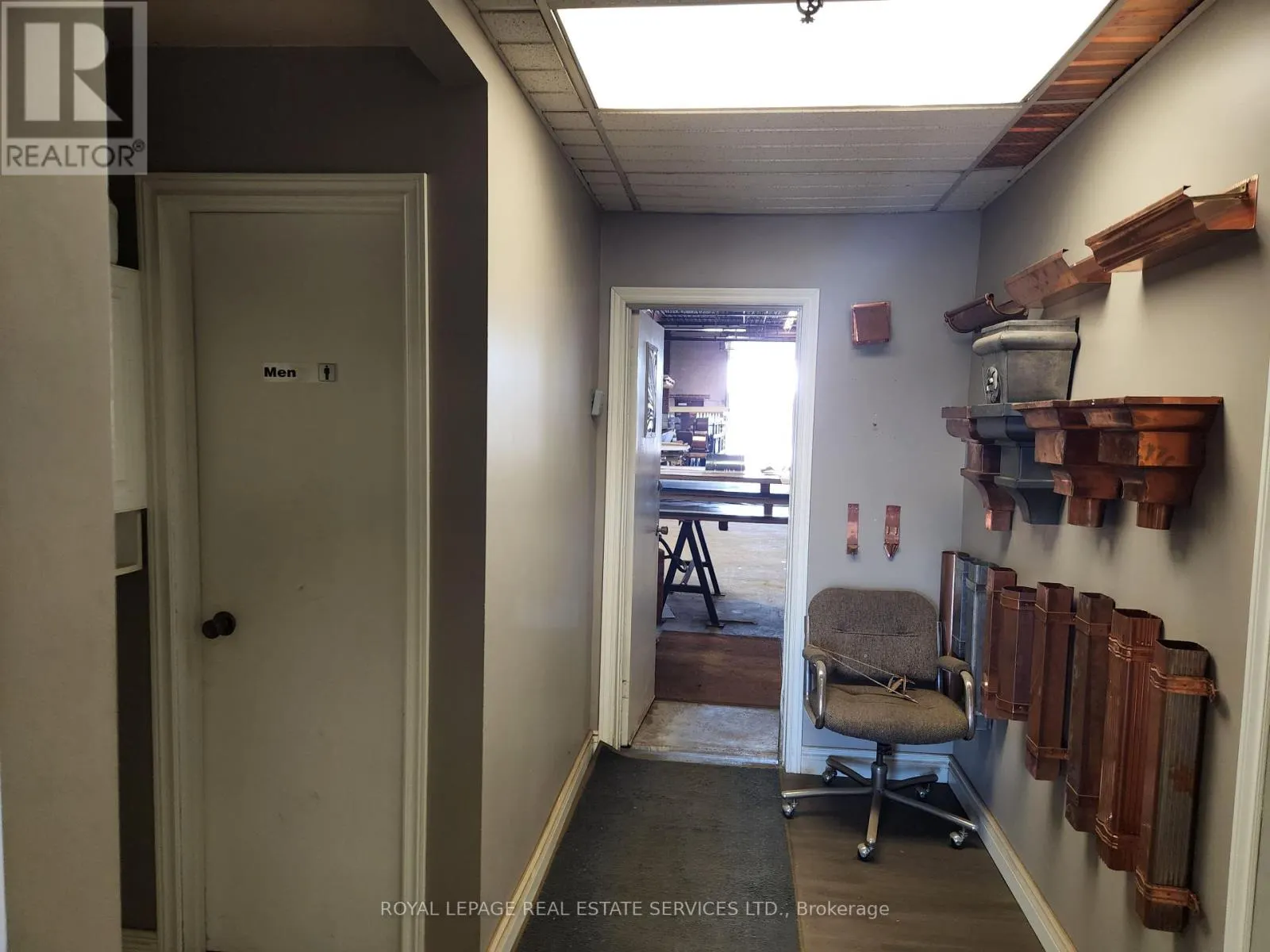 UNIT 5-6 - 566 RIVERMEDE ROAD