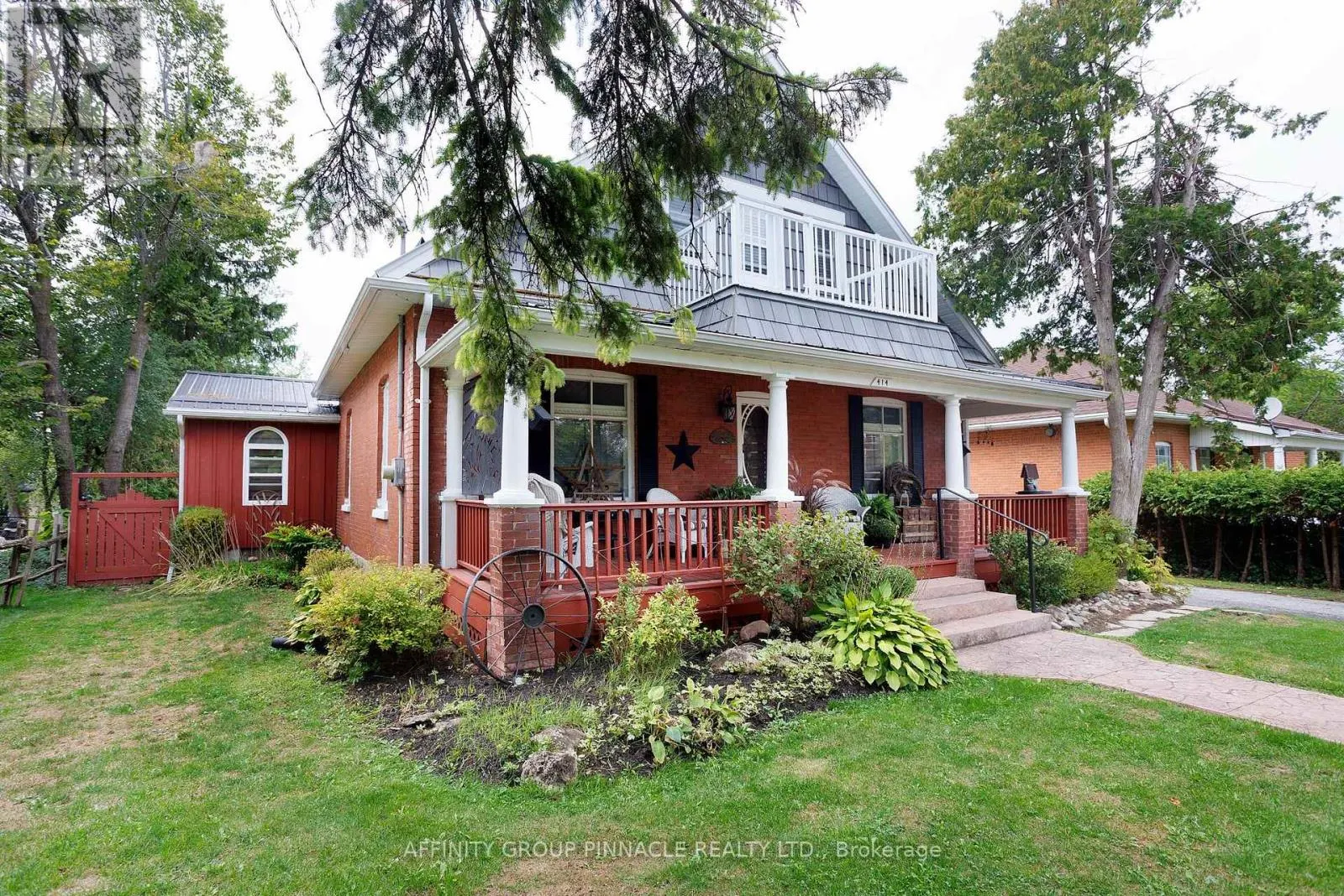 414 OSBORNE STREET