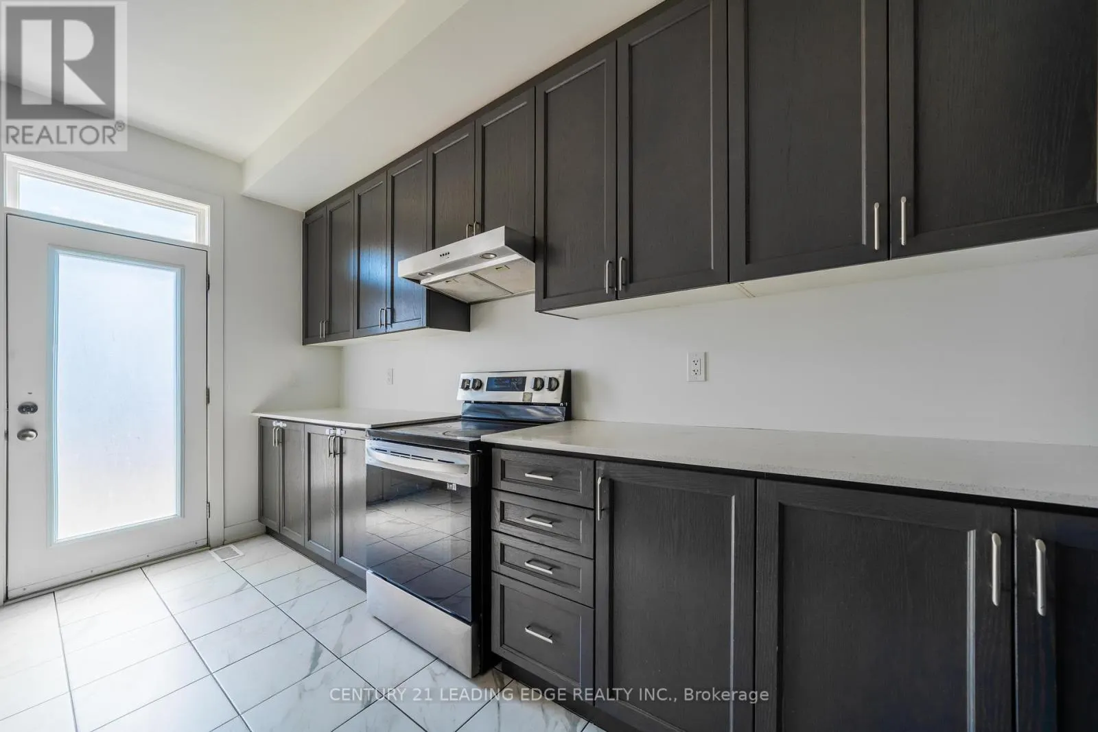 77 KENTLEDGE AVENUE