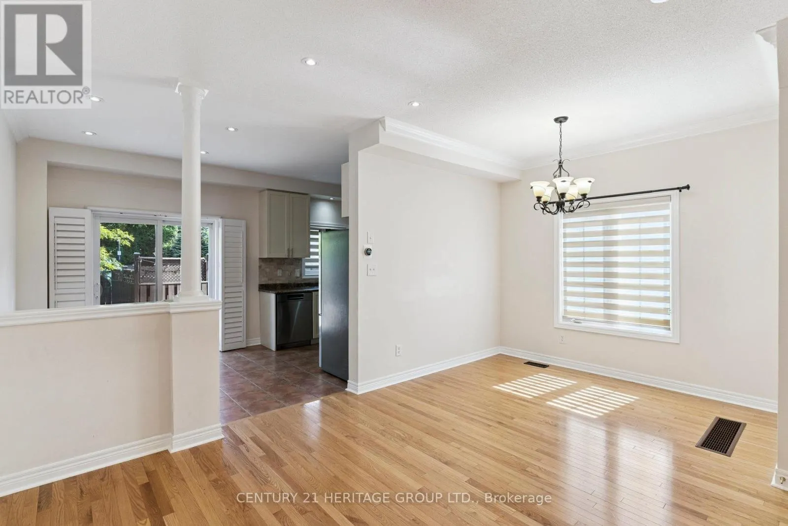 187 TOM TAYLOR CRESCENT