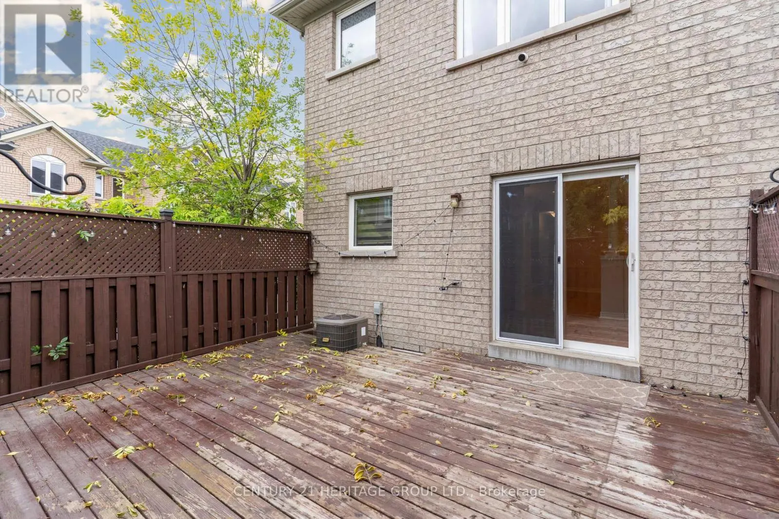 187 TOM TAYLOR CRESCENT