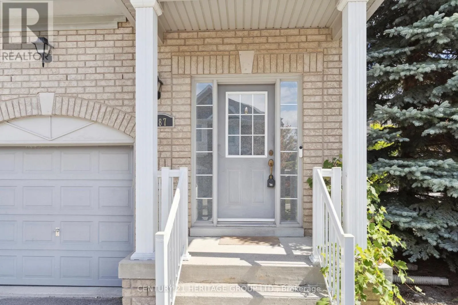 187 TOM TAYLOR CRESCENT