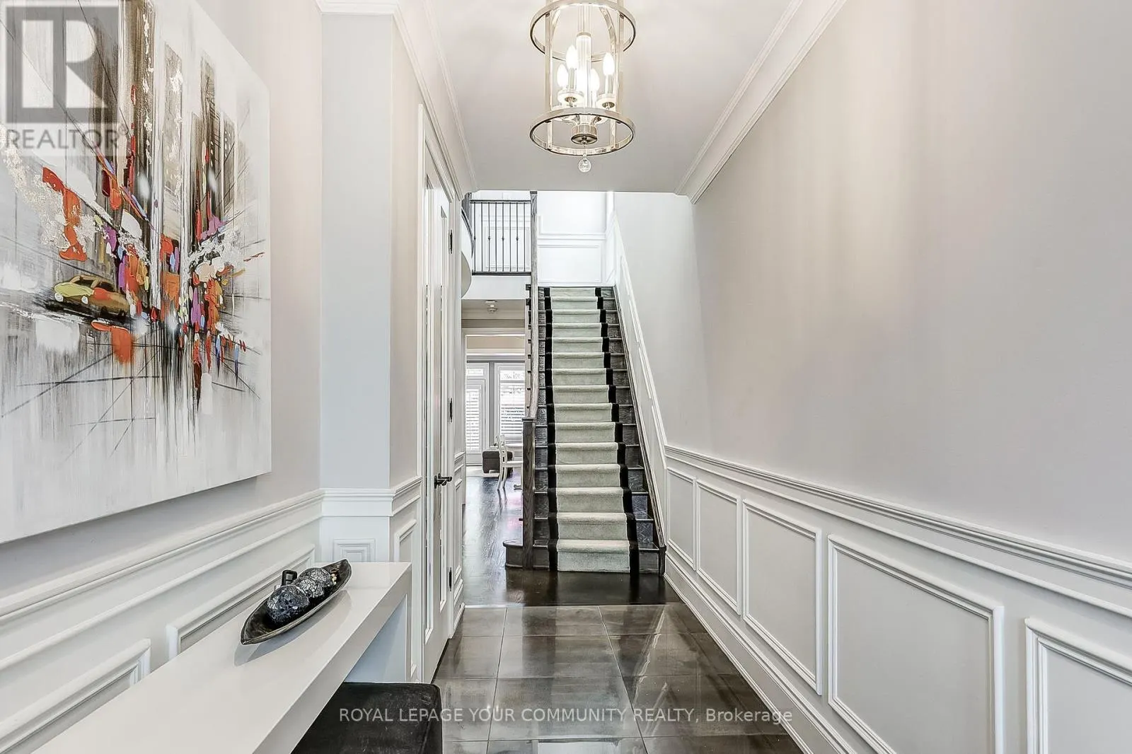 17 CLAUDVIEW STREET