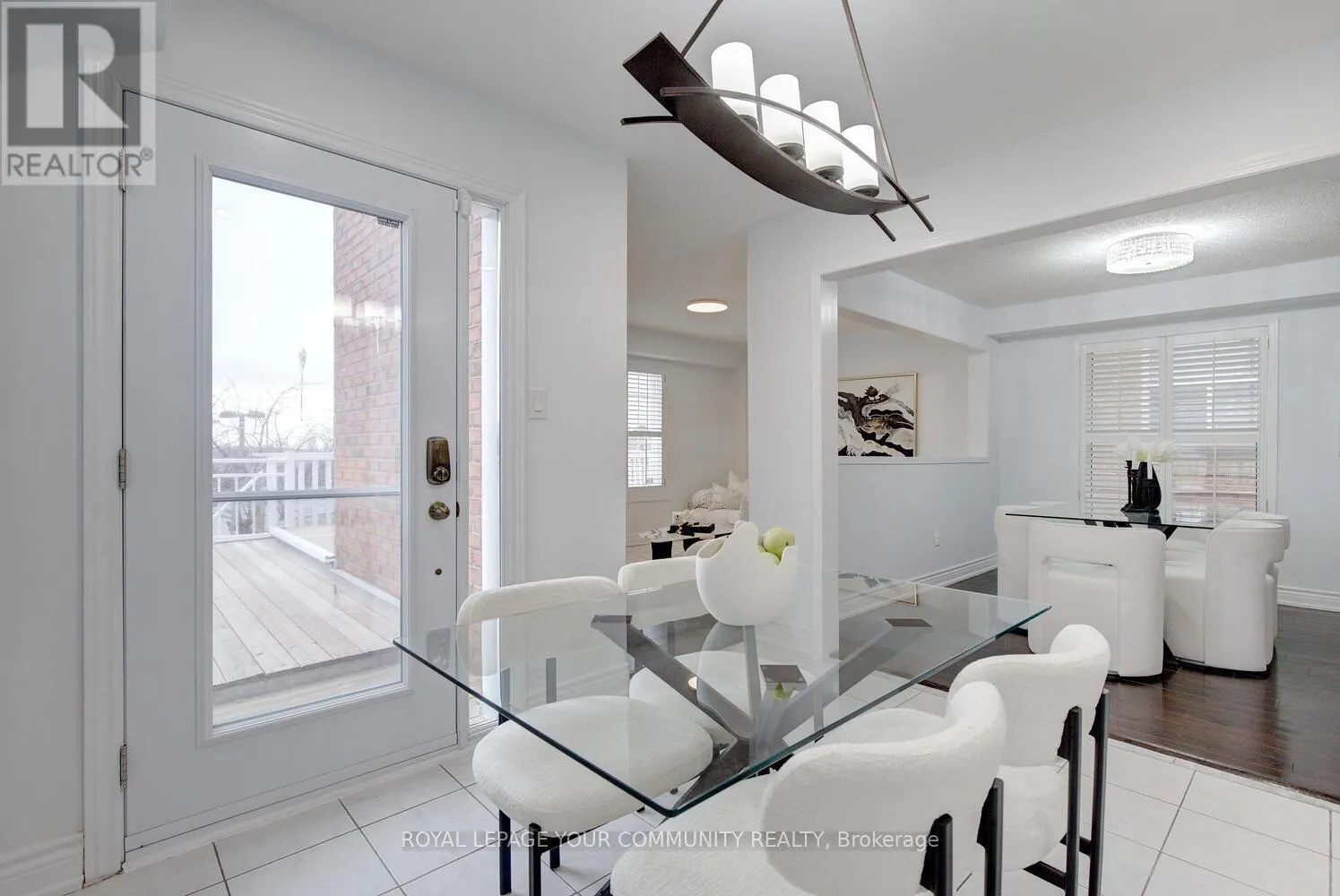 2 BESTVIEW CRESCENT