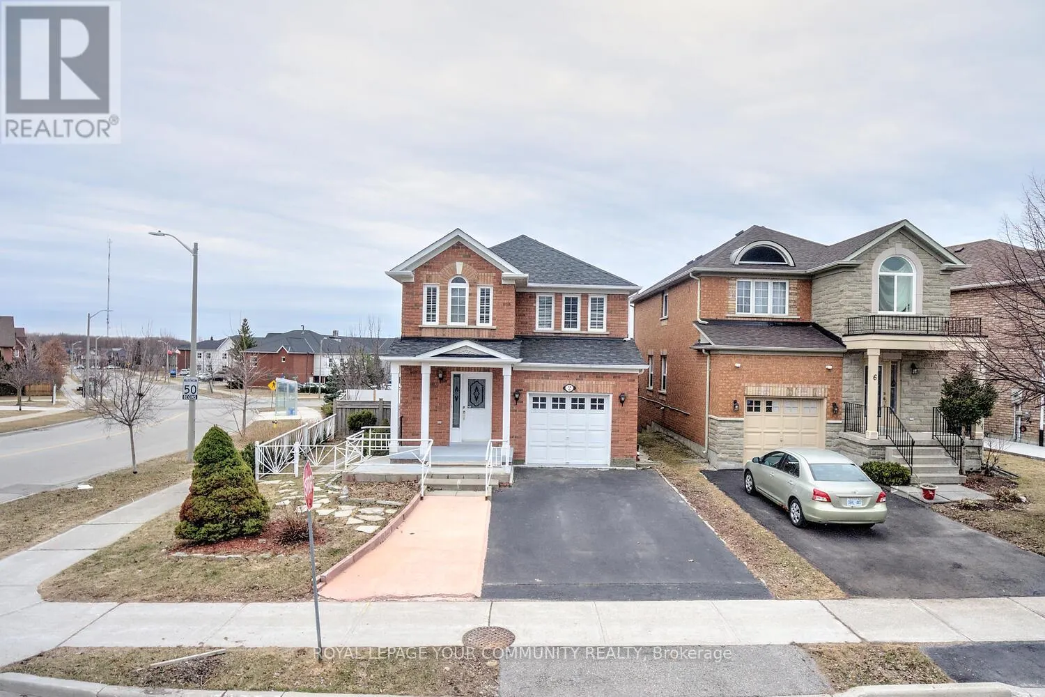 2 BESTVIEW CRESCENT