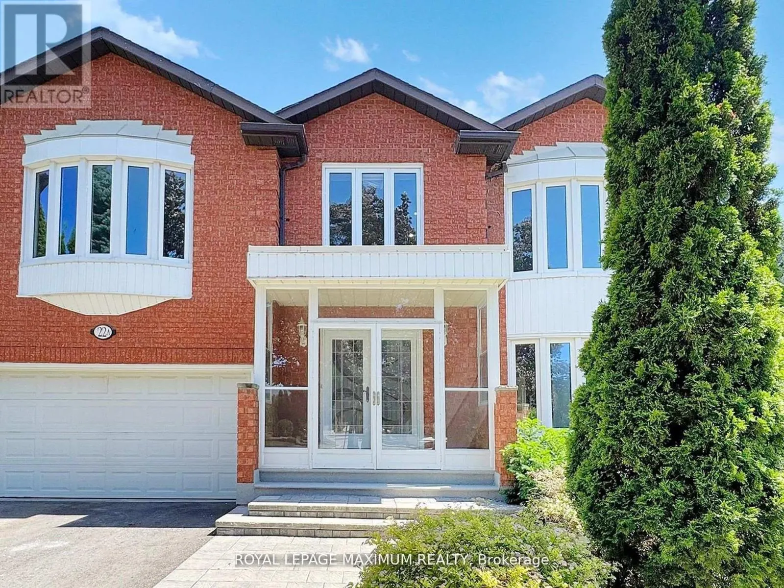22 A WALTHAM CRESCENT