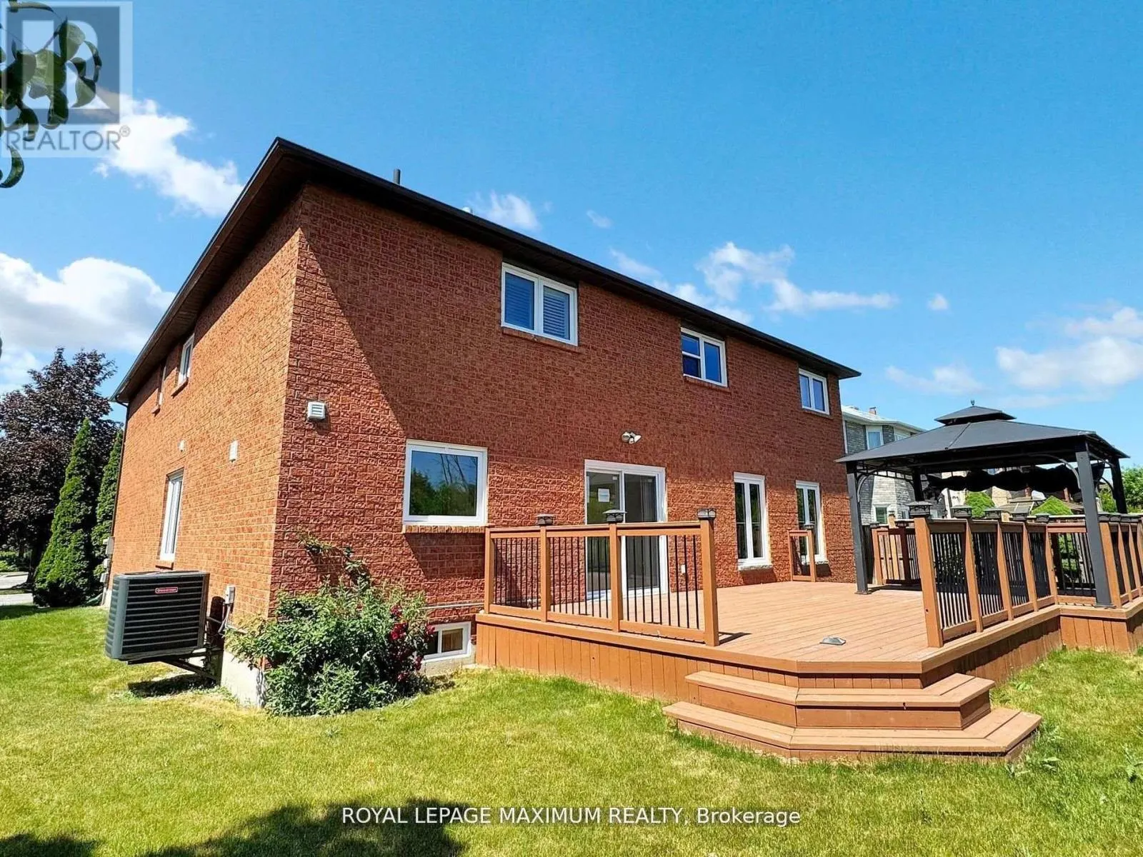 22 A WALTHAM CRESCENT