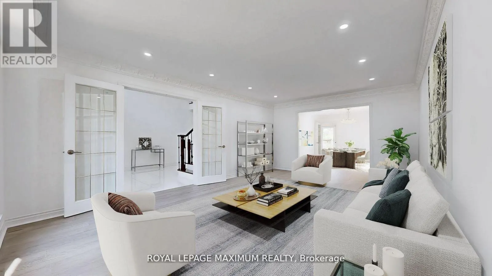 22 A WALTHAM CRESCENT