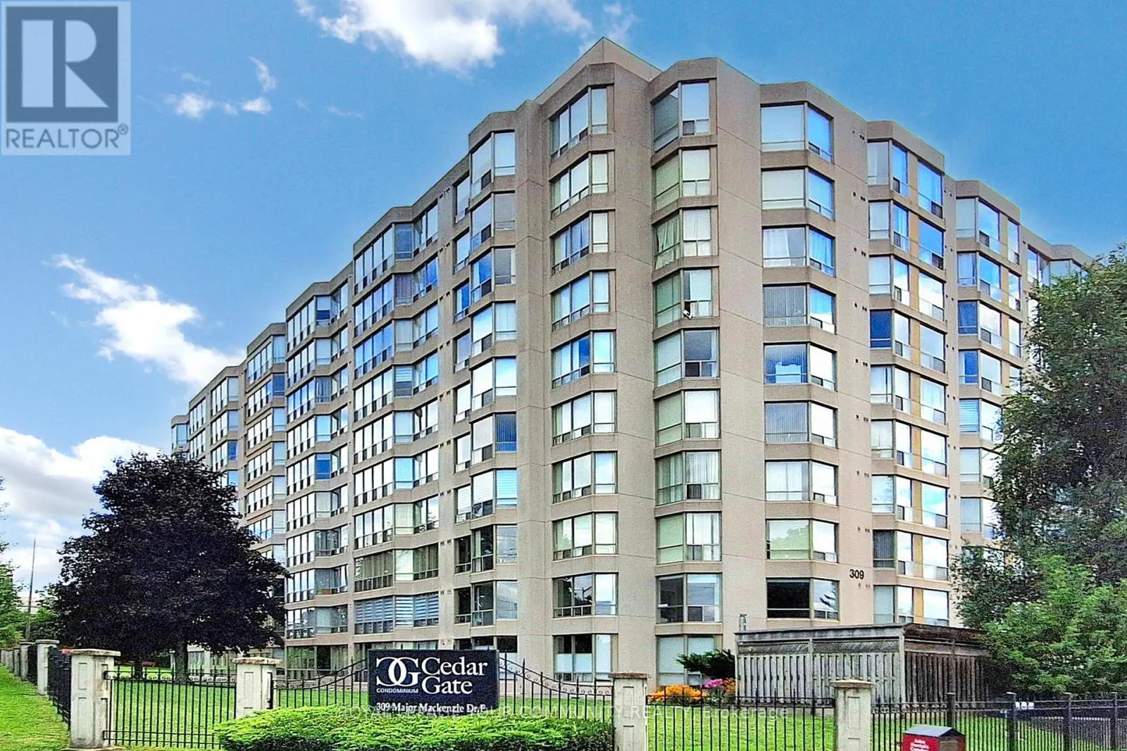 205 - 309 MAJOR MACKENZIE DRIVE
