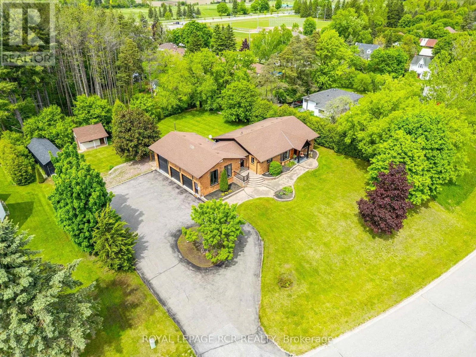 1 LORMIK DRIVE