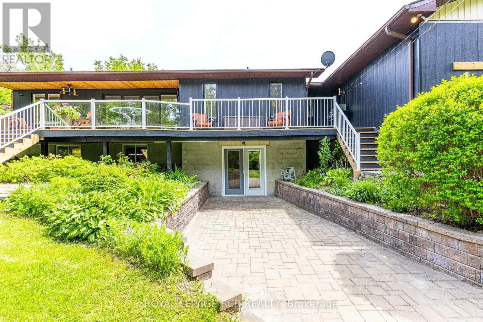 1 LORMIK DRIVE