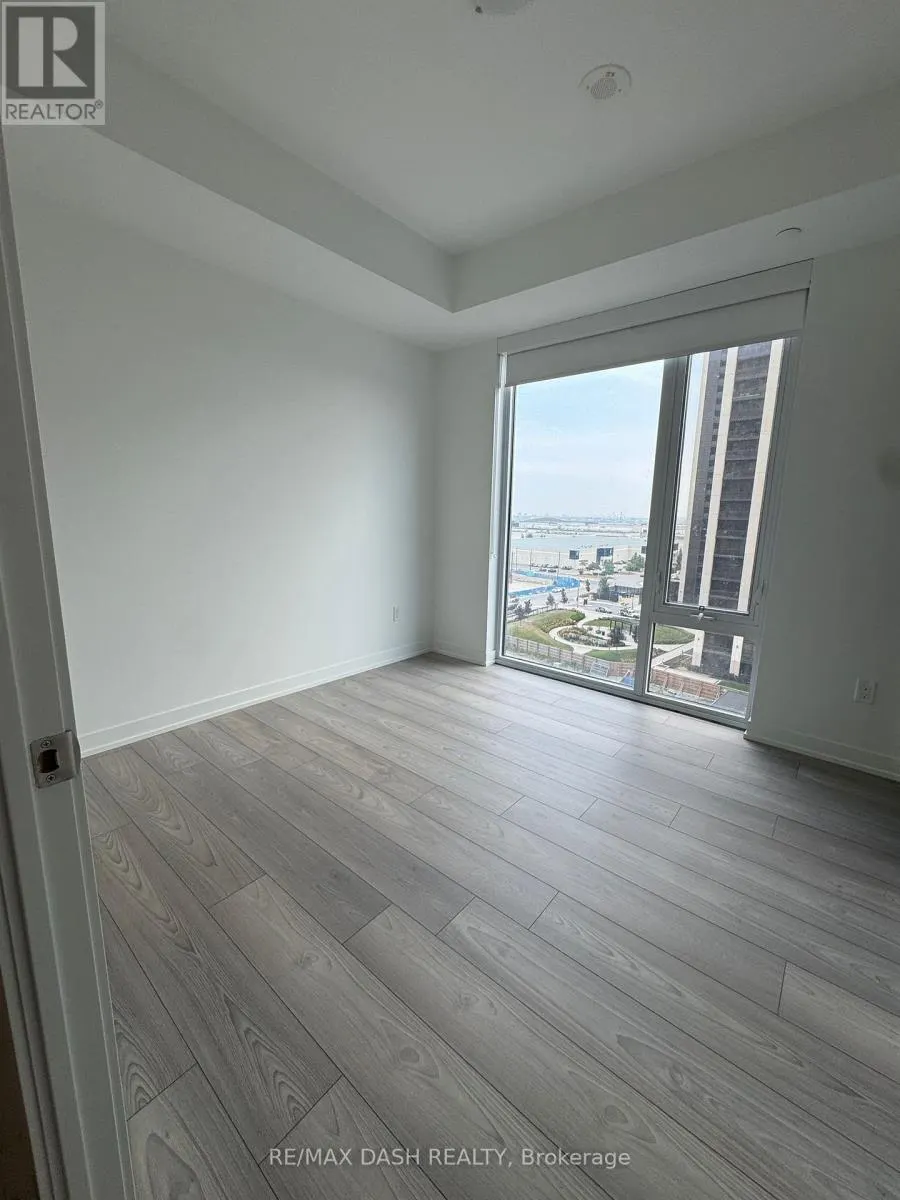 819 - 10 ABEJA STREET