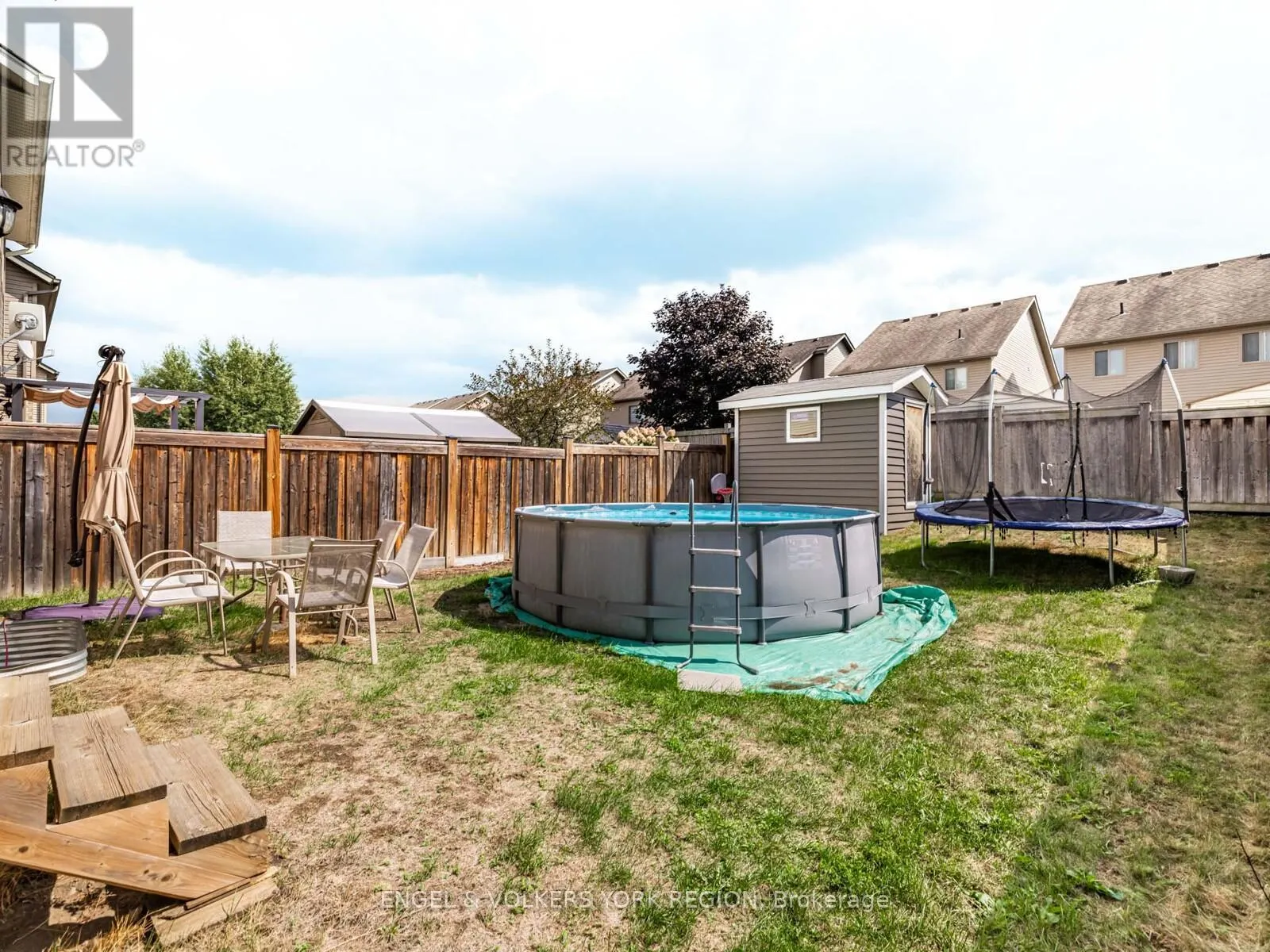 176 BANTING CRESCENT