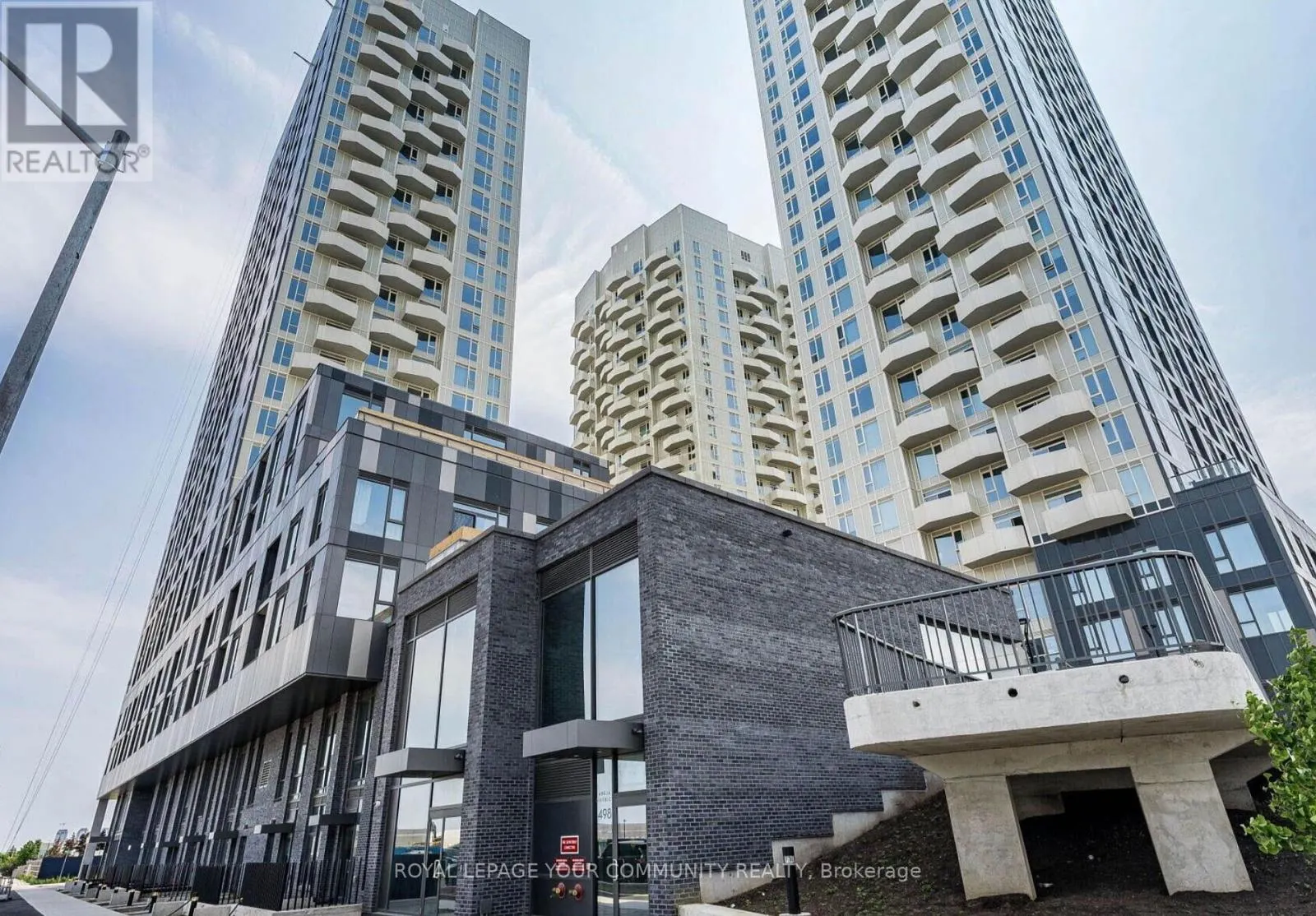 1424 - 498 CALDARI ROAD